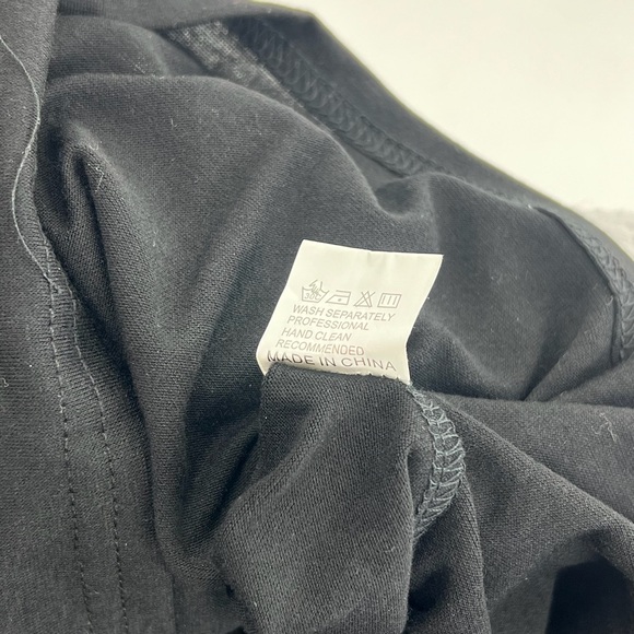 Tennessee Whiskey Sz Large Black Soft Draping Elasticized Top - Picture 4 of 7